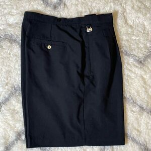 Liz golf  short